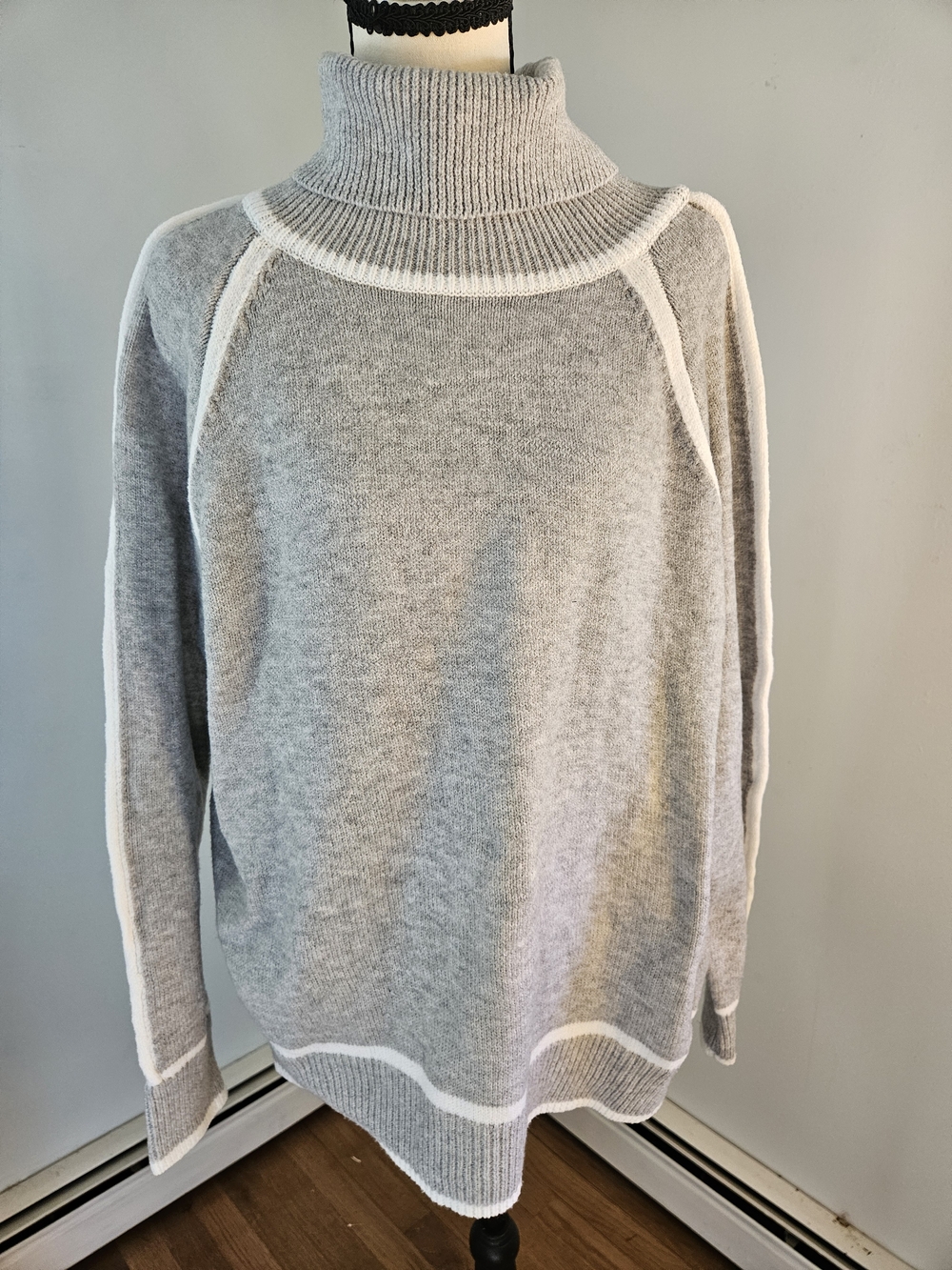 Cozy Grey Turtleneck Sweater with White Trim
